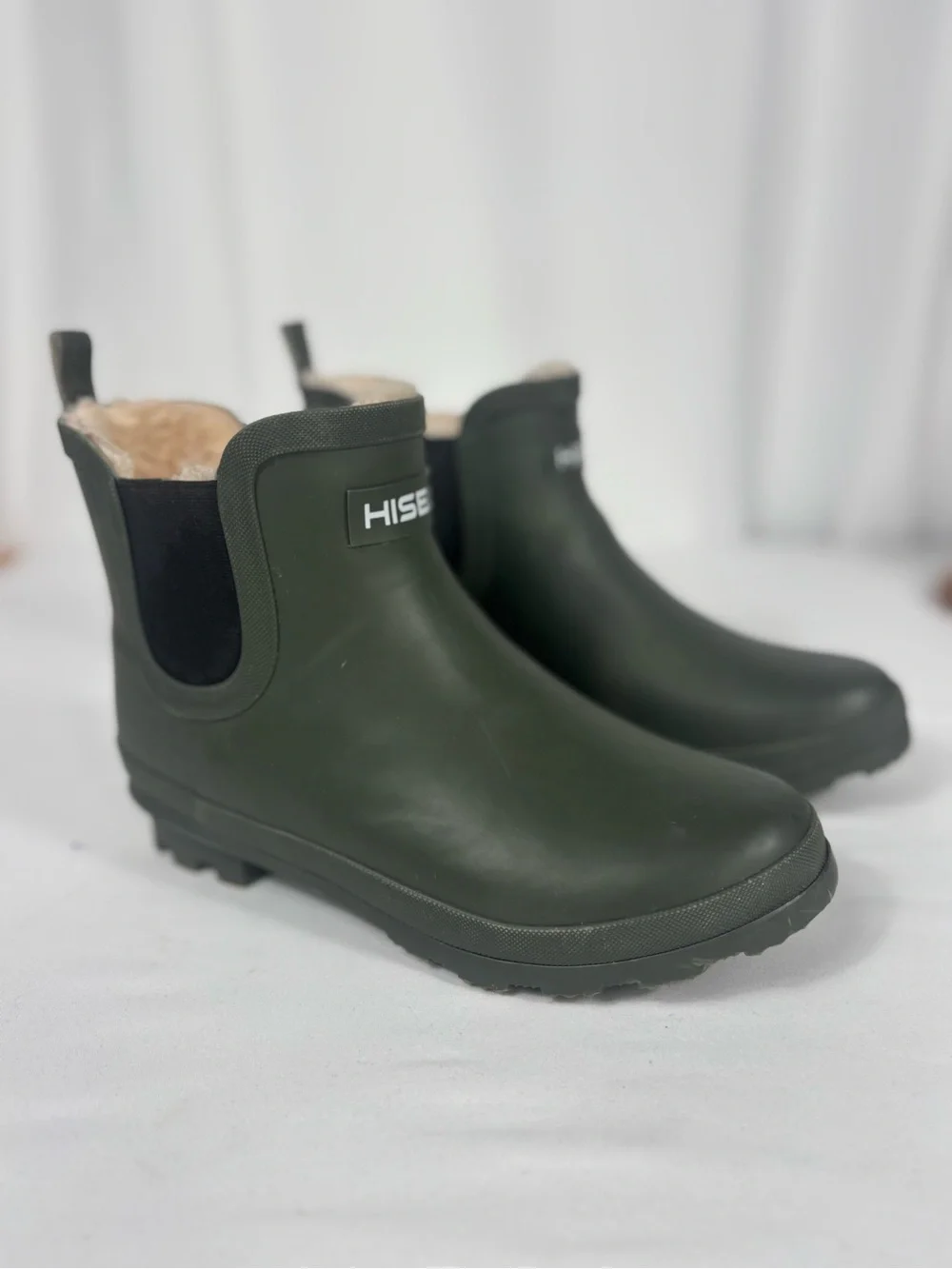 HISEA Olive Green Fleece-Lined Chelsea Rain Boots women’s size 7